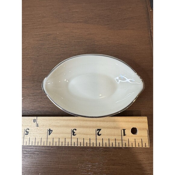 Lenox Set Of 4 Porcelain Butter Lemon Dish ,Tea Bag Rest, Open Salt Cellar White - Picture 3 of 6